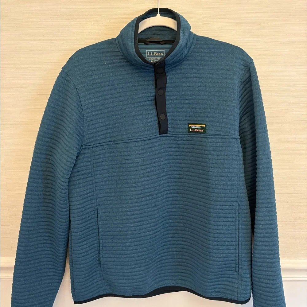 L.L. Bean Men's Airlight Knit Pullover - M